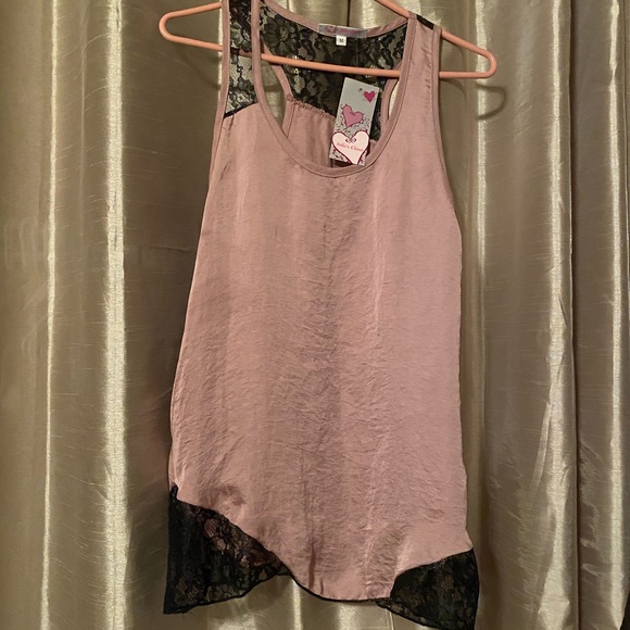 Julie’s Closet Tops - Silk and lace tanktop